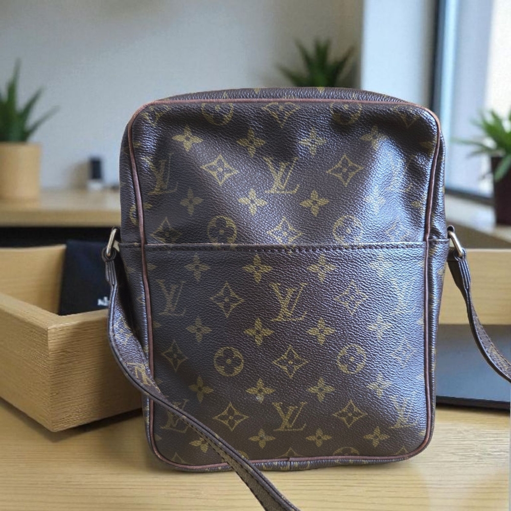 Vintage Louis Vuitton Monogram Vuitton Marceau Messenger Bag